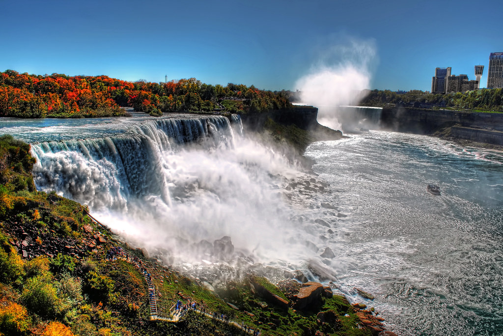 Niagara falls frozen
